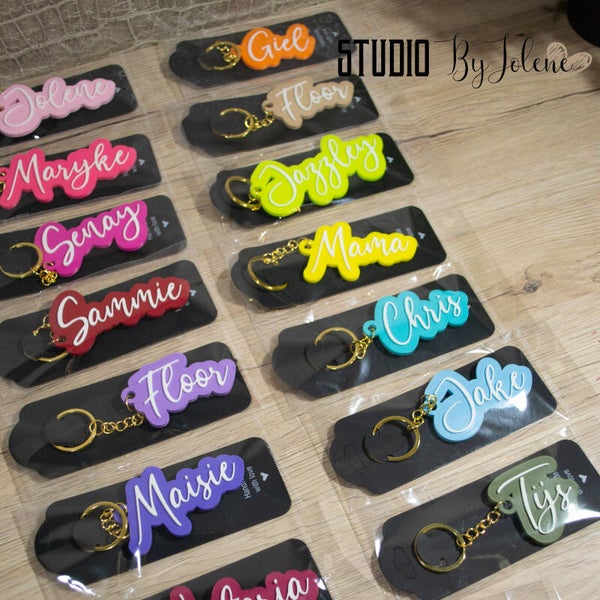 3D naam sleutelhangers 2 kleuren