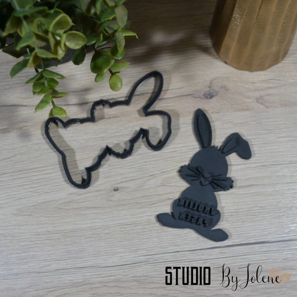 Cookie cutter paashaas vrolijk pasen