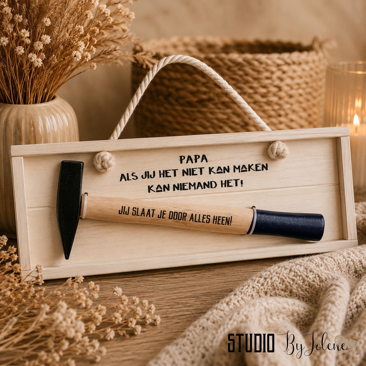 Vaderdag hamer in lijst