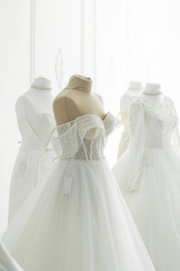 Wedding dress