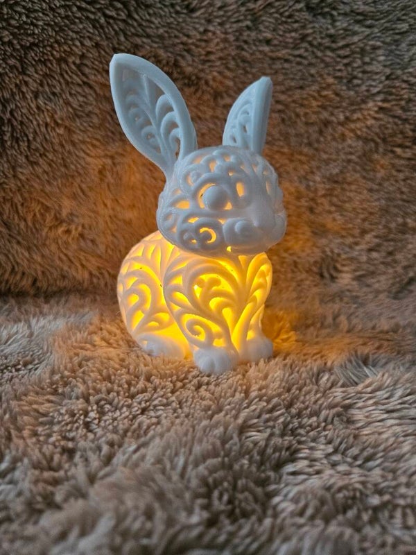 LED Teelicht Hase mit Ornamenten