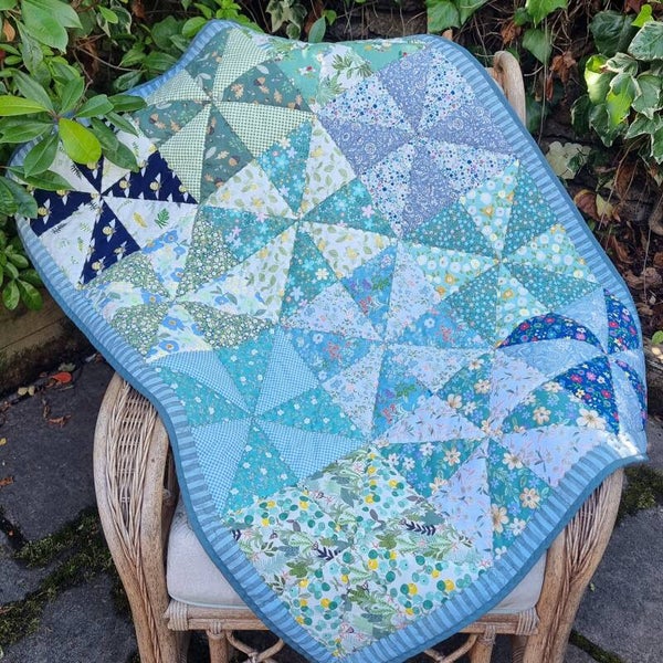 Baby Quilt/Lap Blanket. Turquoise, Blue, Green