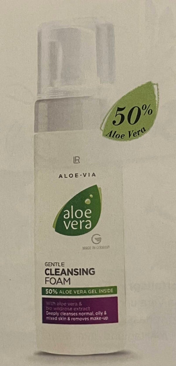 Sanfter Reinigungsschaum