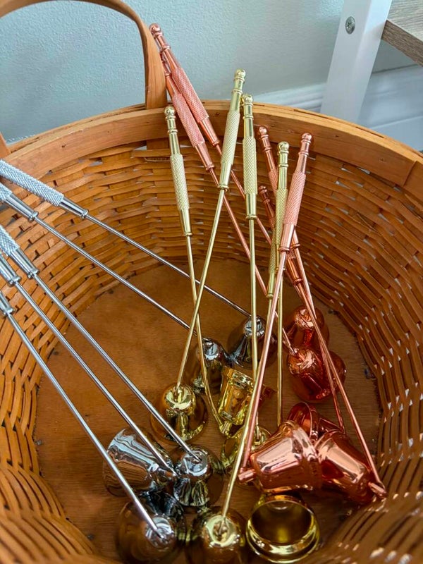 candle snuffer