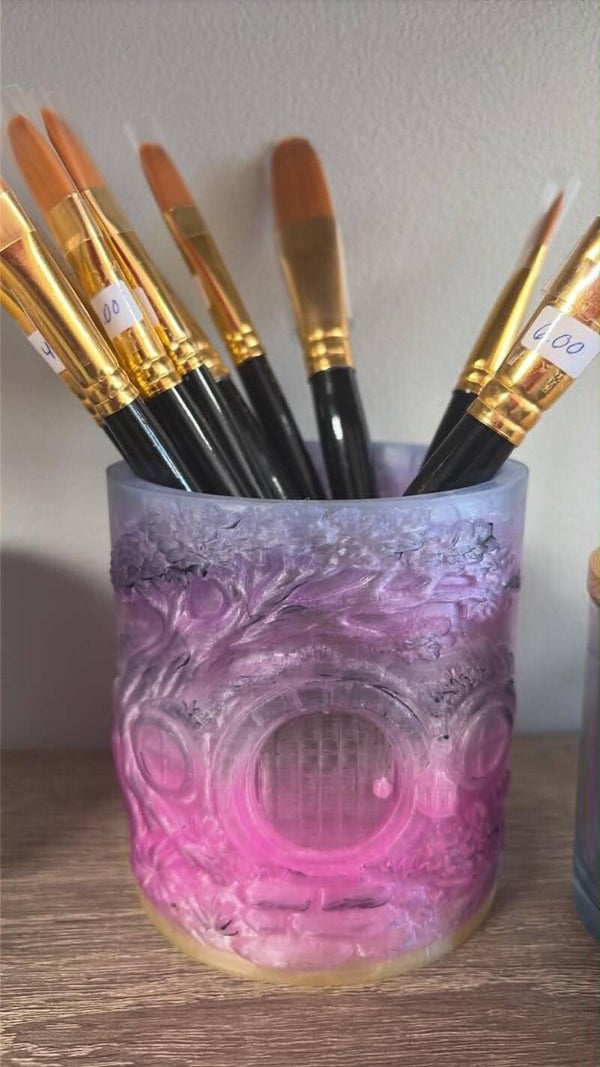 brush holder