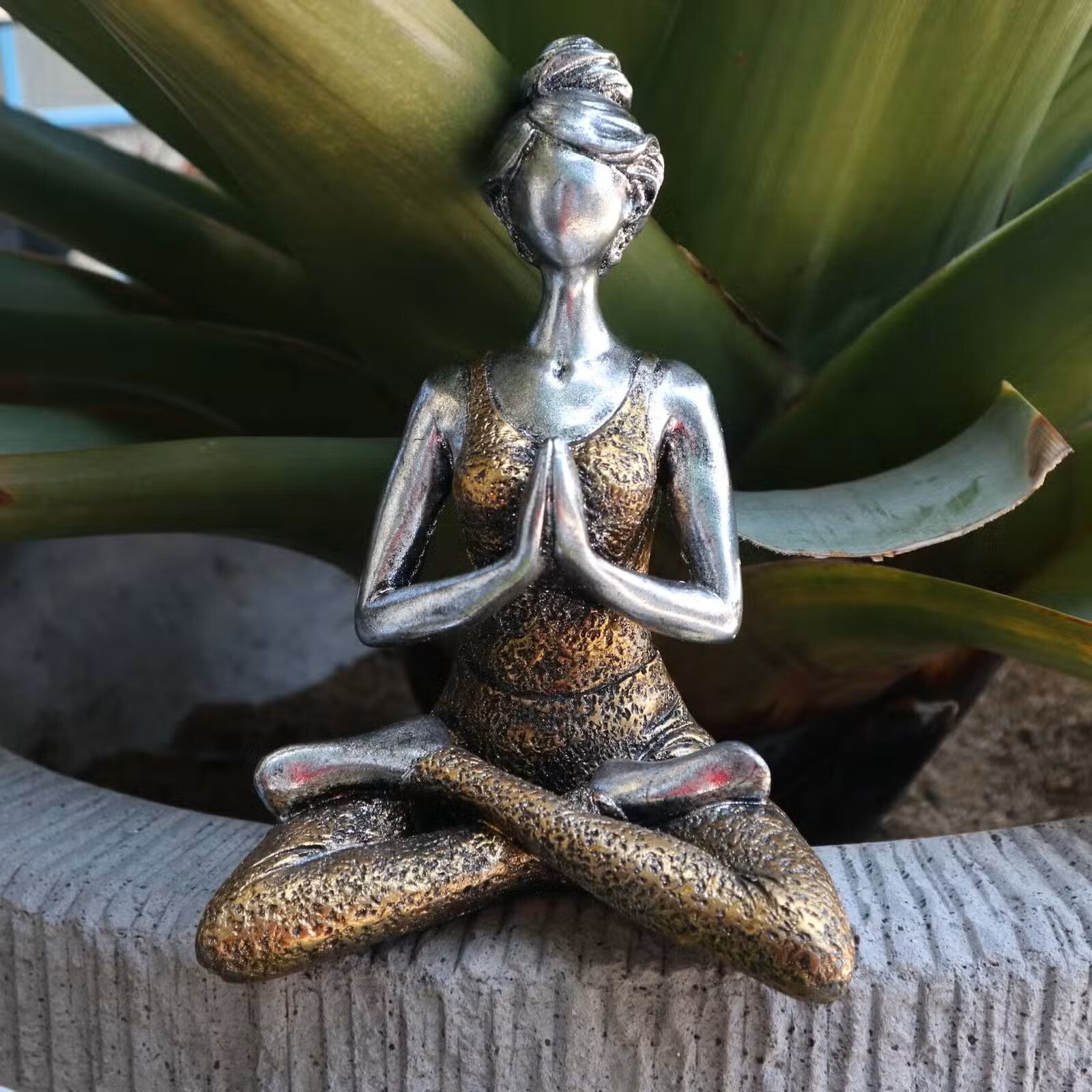 Yoga Beeldje - Vrouw - Zilver & Goud - 24cm