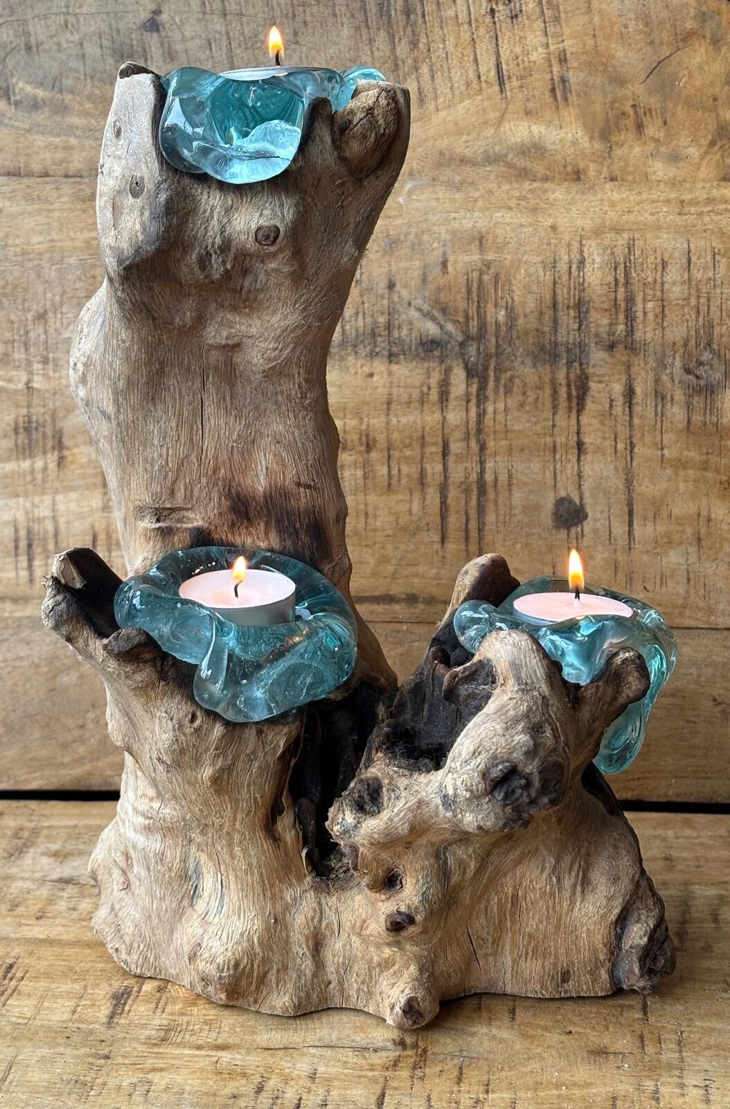 Drievoudige Kandelaar van Gesmolten Glas op Hout