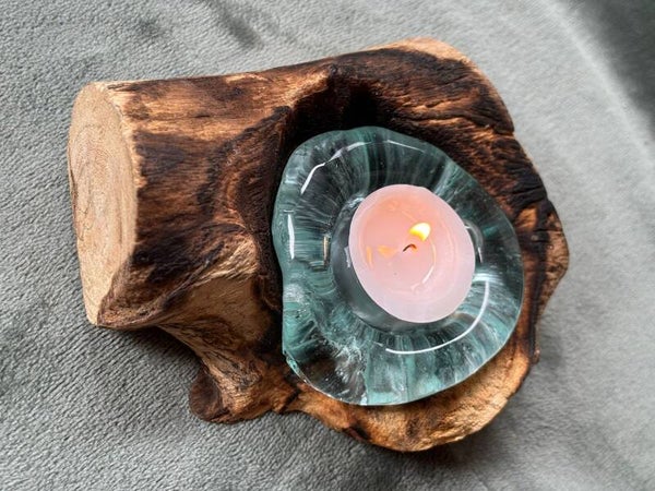 Enkele houder van Gesmolten Glas op Hout