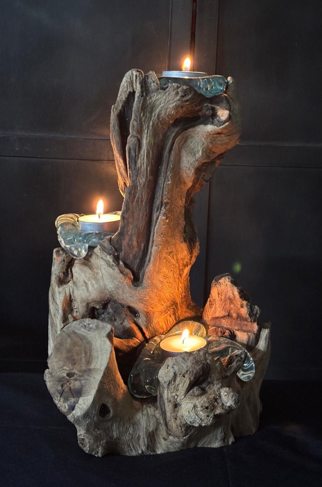 Drievoudige Kandelaar van Gesmolten Glas op Hout
