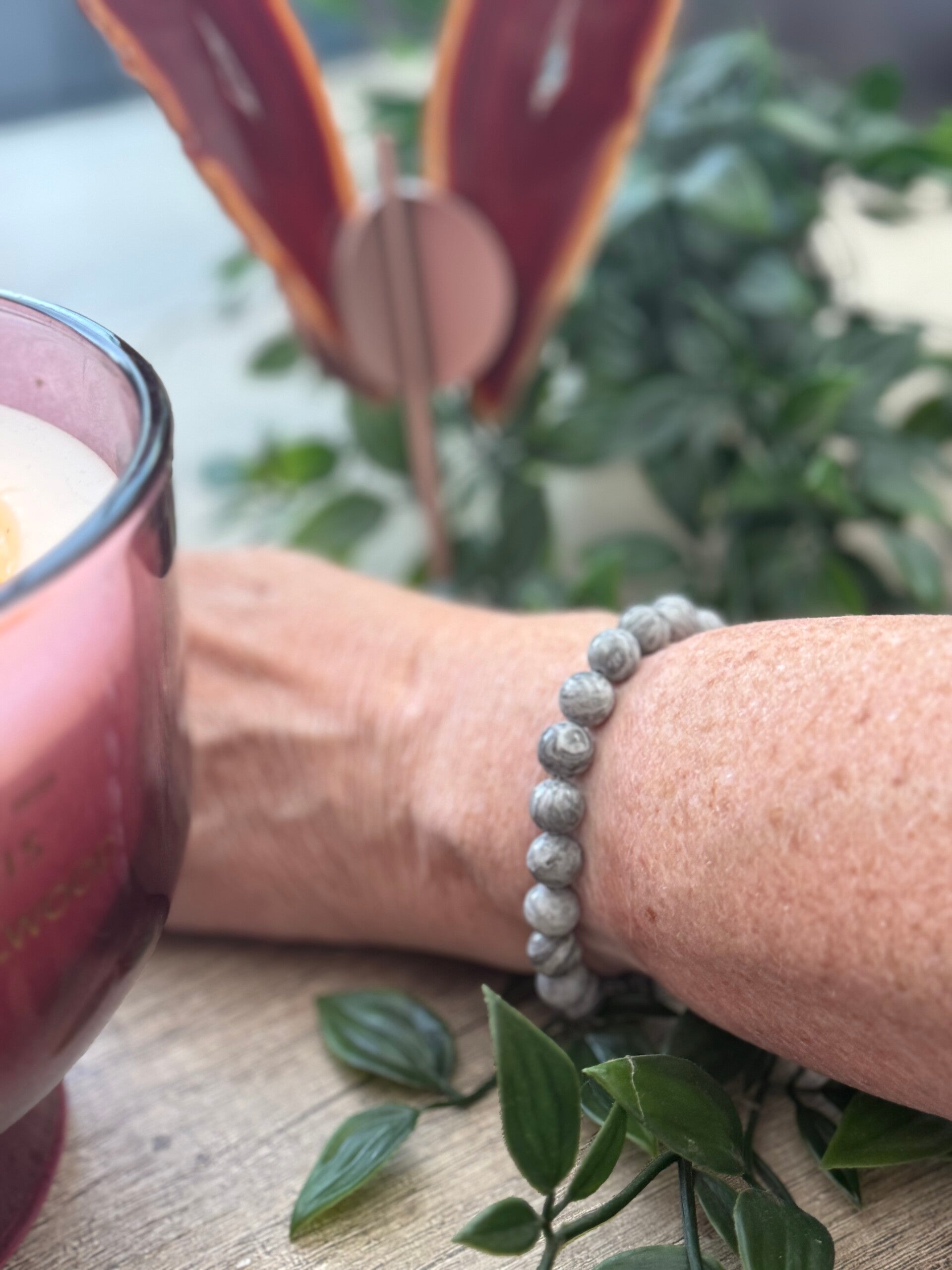 Howliet 8mm armband grijs