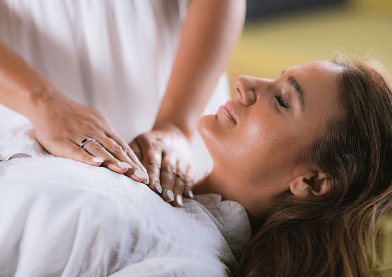 soin énergétique lahochi centre de formation papillon ,Mélanie Guilain