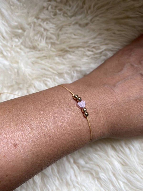 Bracelet femme petit coeur de pierre naturelle