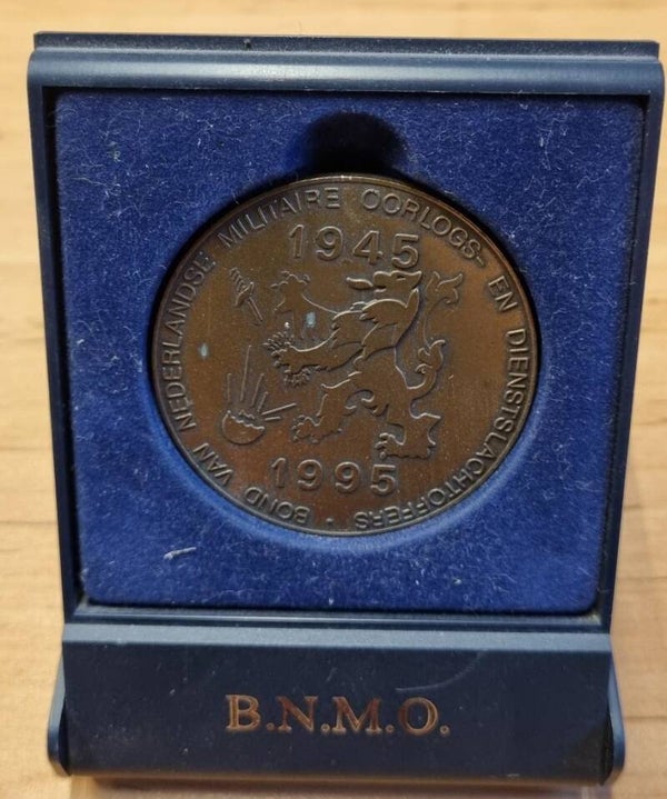 Legpenning B.N.M.O. 50 jaar hart voor elkaar