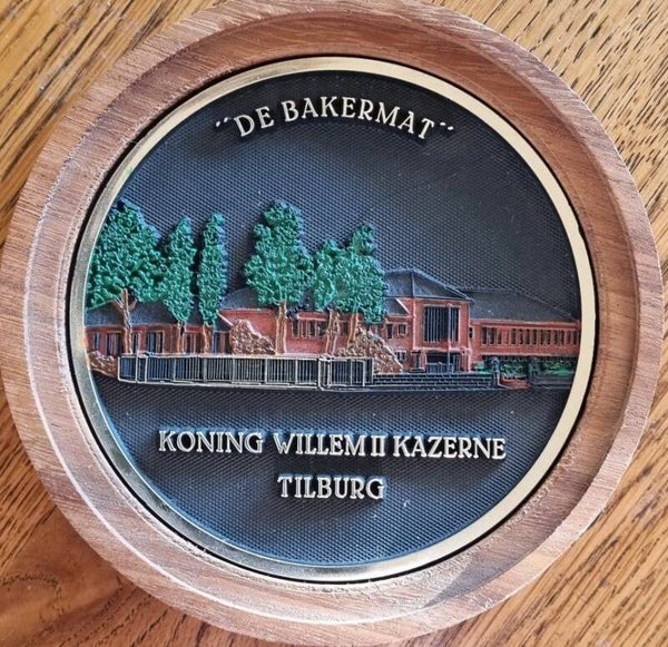 Asbak onderzetter "De Bakermat" Koning Willem II Kazerne Tilburg