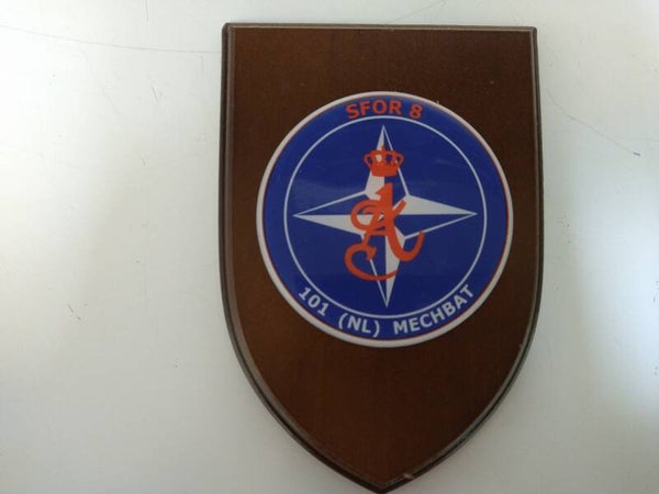 Schildje SFOR 8