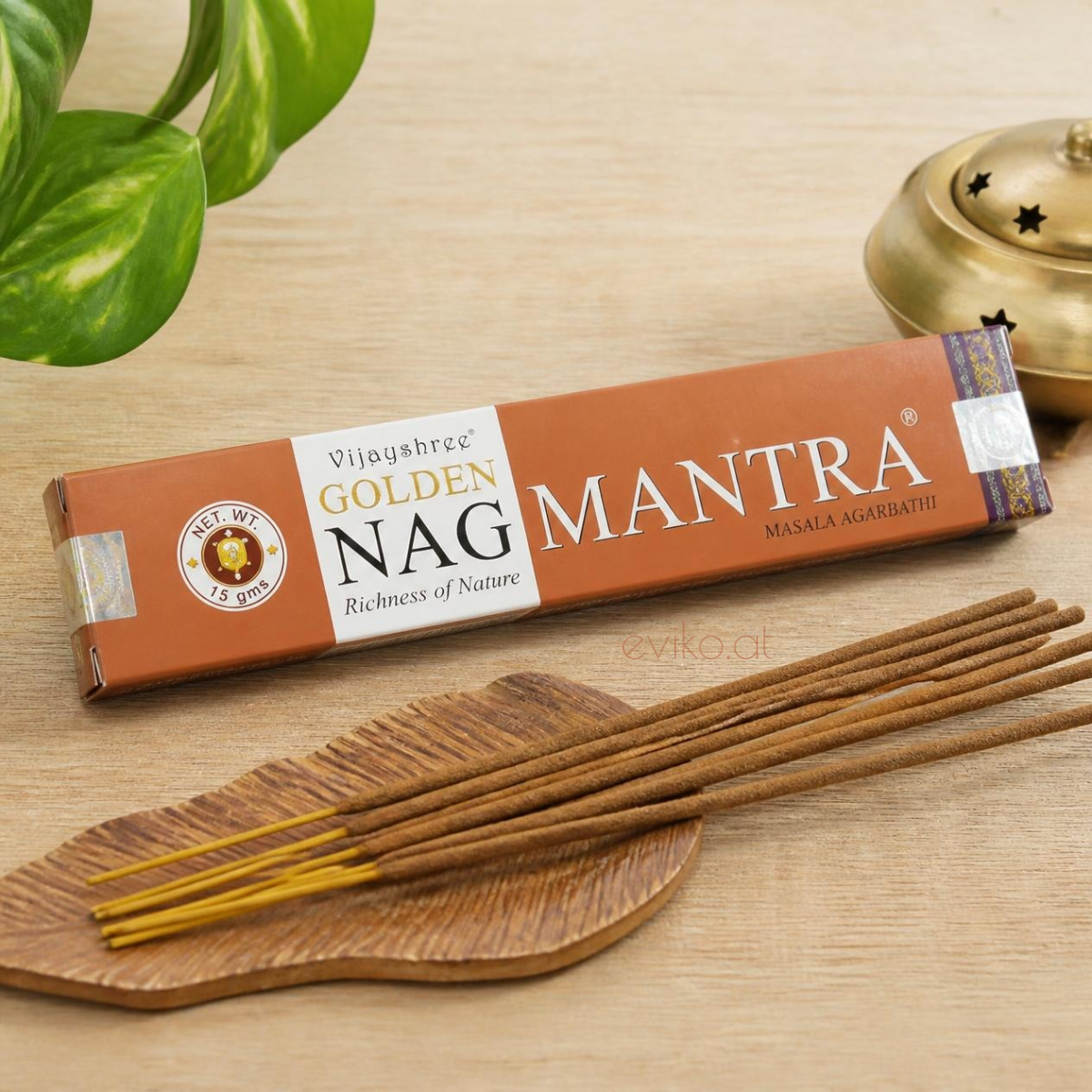 Räucherstäbchen Golden Nag Mantra