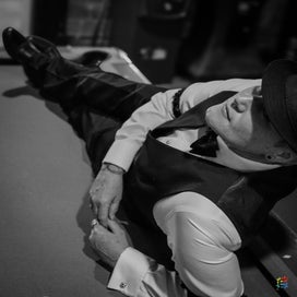 taz-on-pool-table-1-standard.jpg