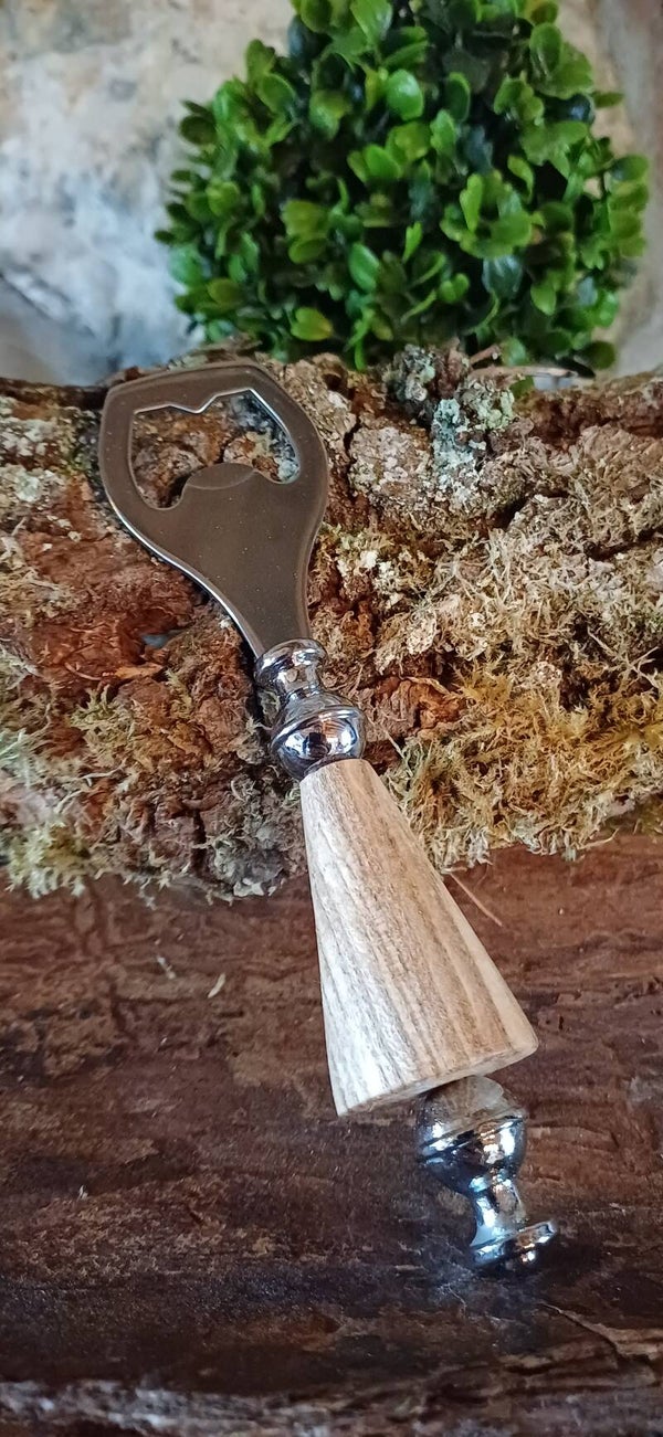 Ouvre bouteille en frêne olive