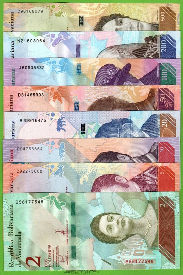 Venezula Set 8 Pcs 2,5,10,20,50,100,200,500 Bolivar Soberano 2018 Unc