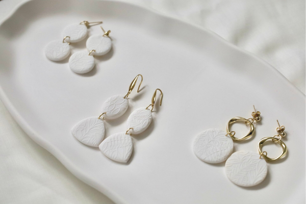 WHITE & FLORAL Collection