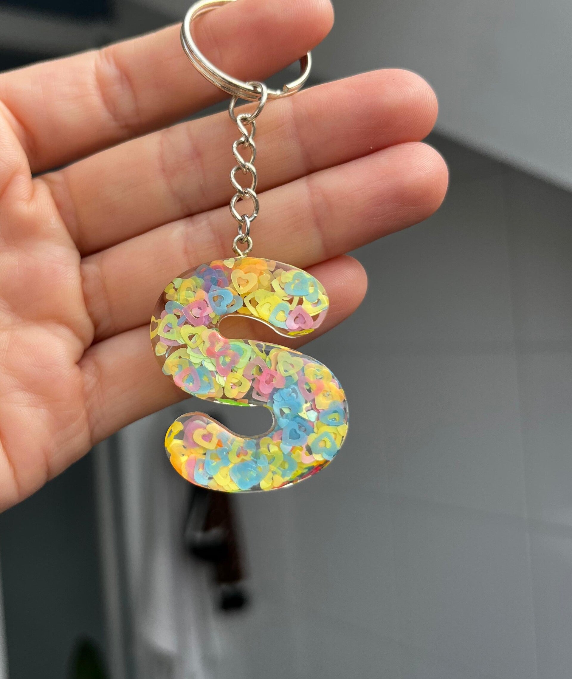 Inicial con corazones