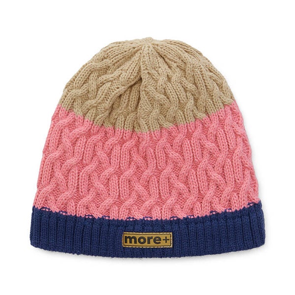 Muts met kabelpatroon