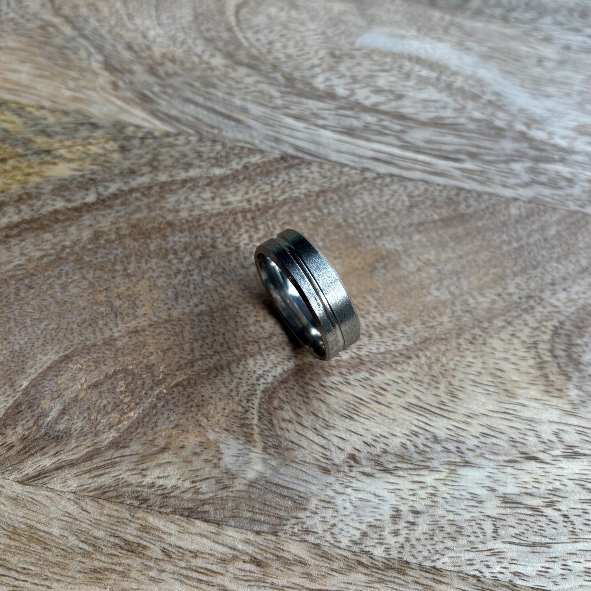 R066 - Stainless Steel ring