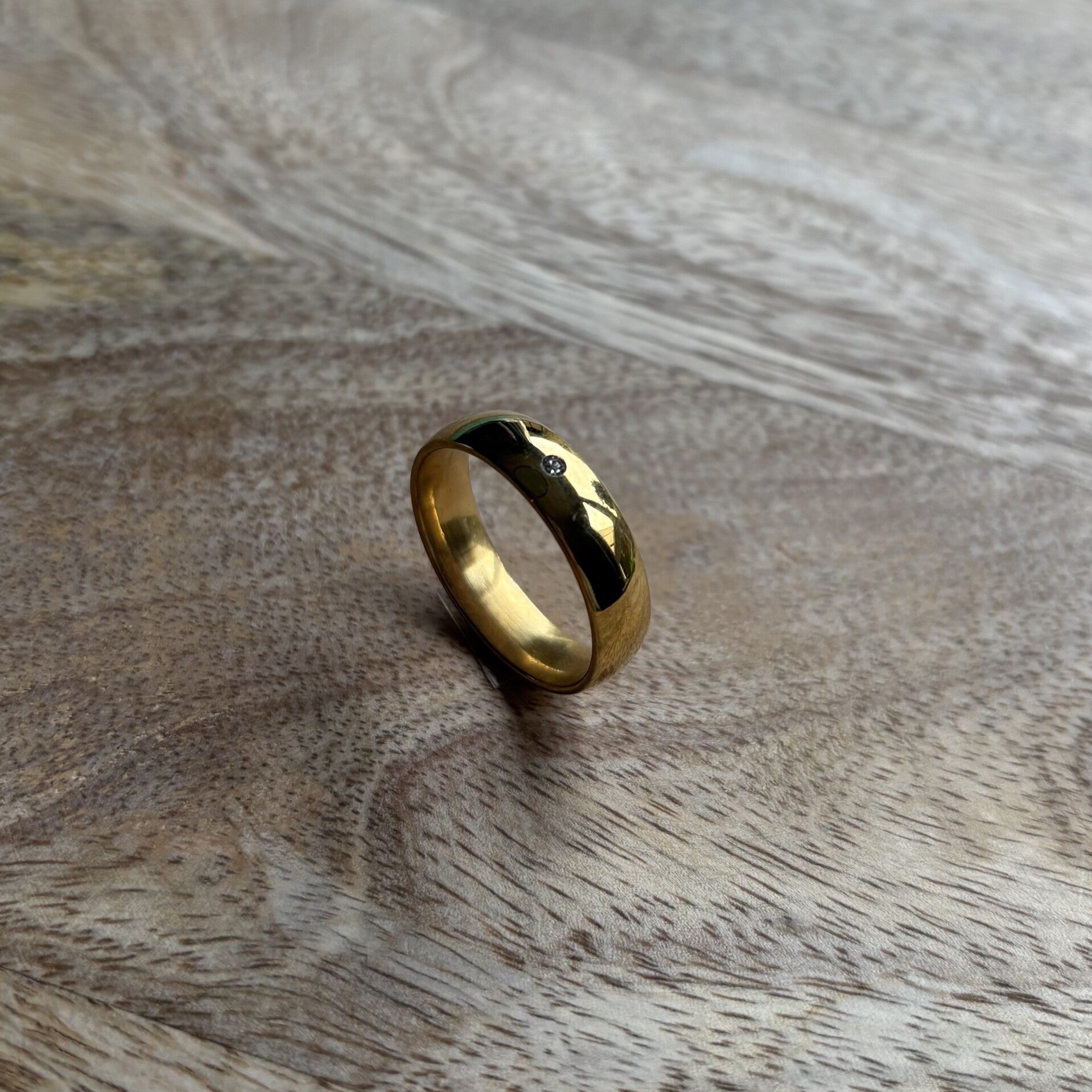 R068 - Stainless Steel ring