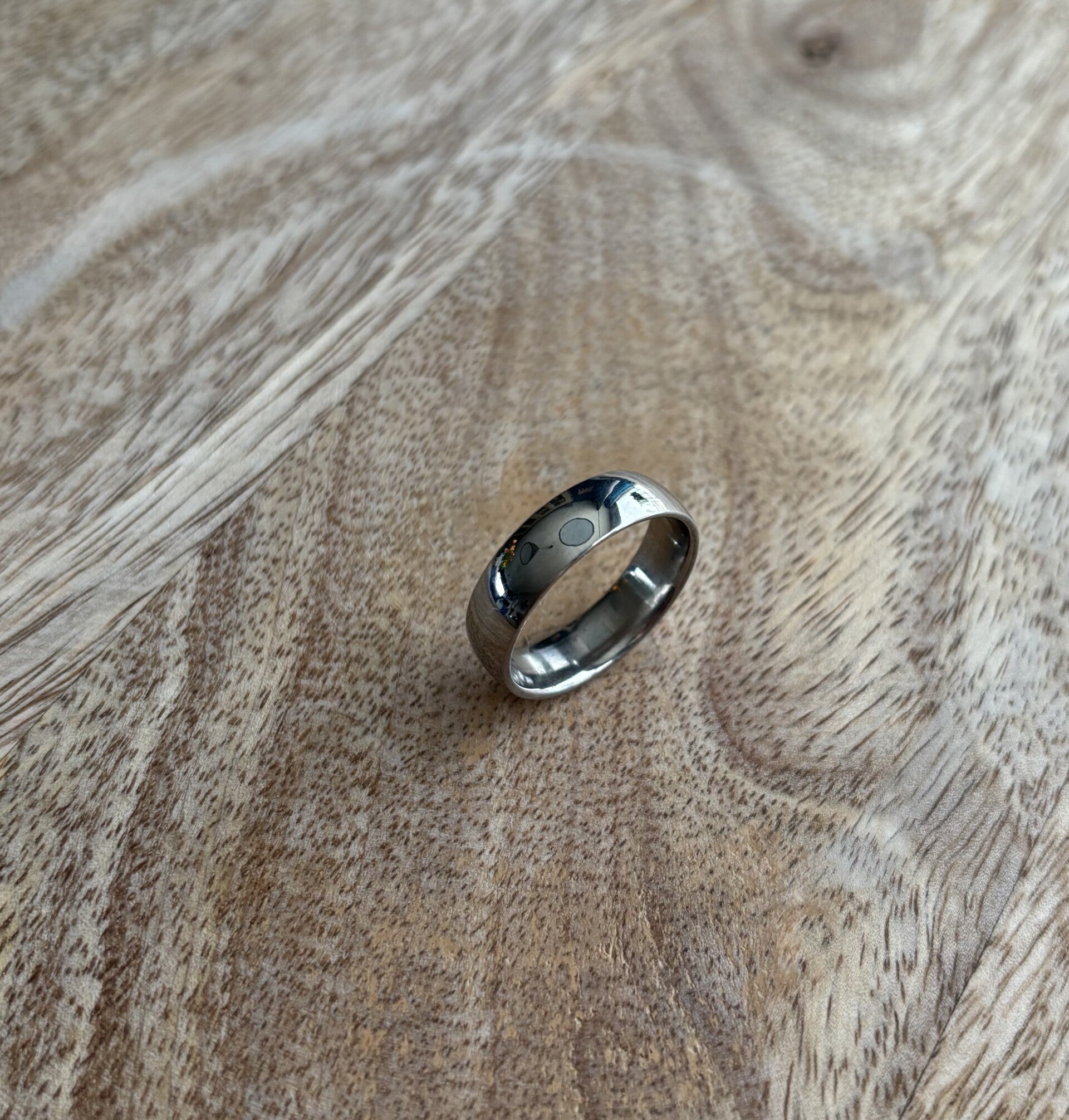 R025 - Stainless Steel ring
