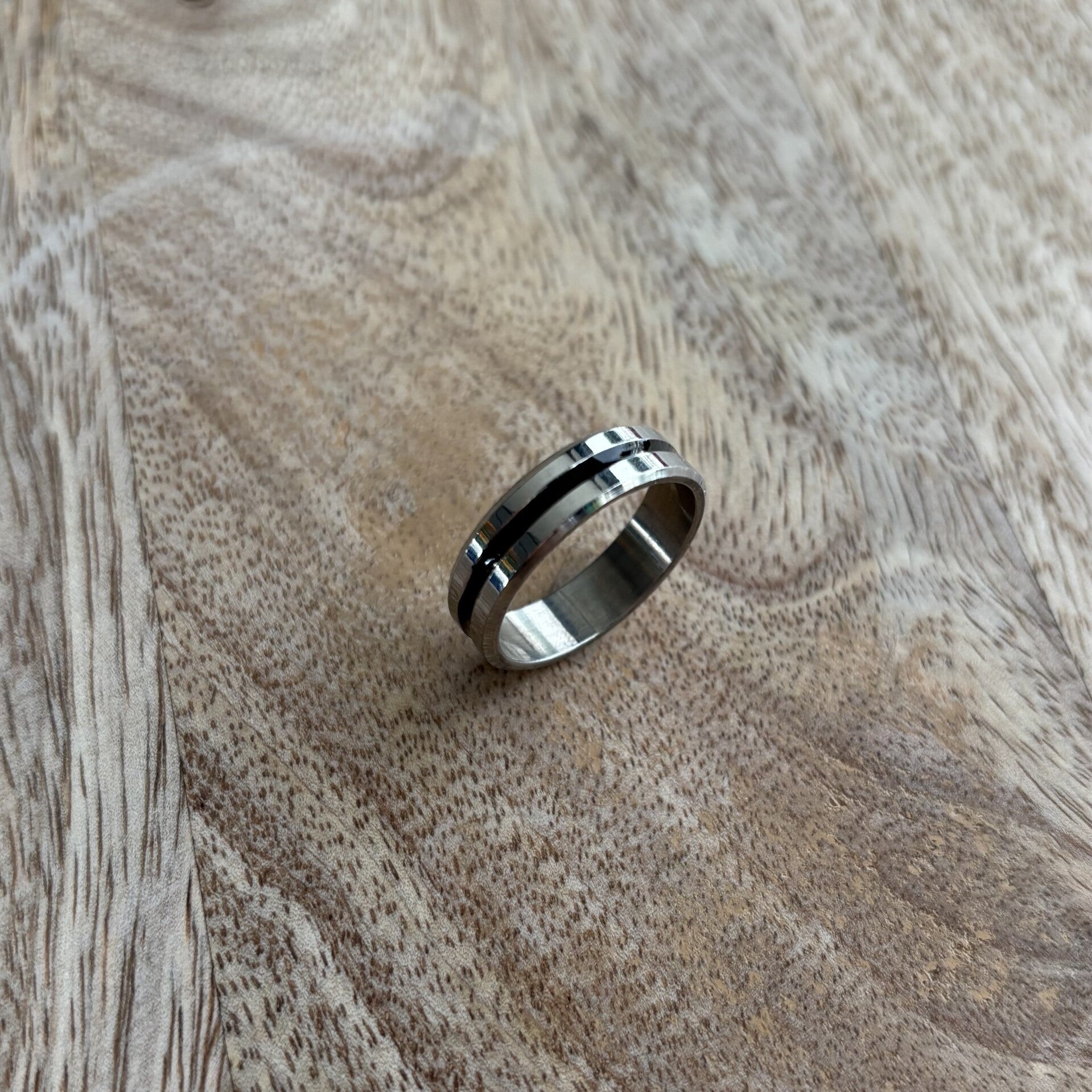 R055 - Stainless Steel ring