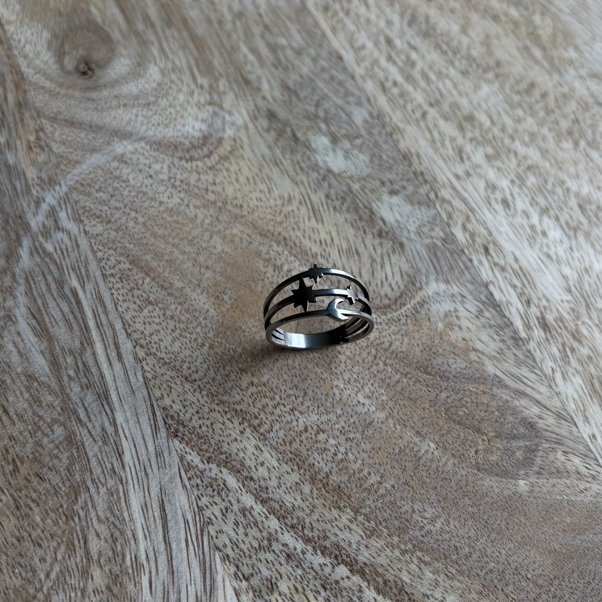 R058 - Stainless Steel ring