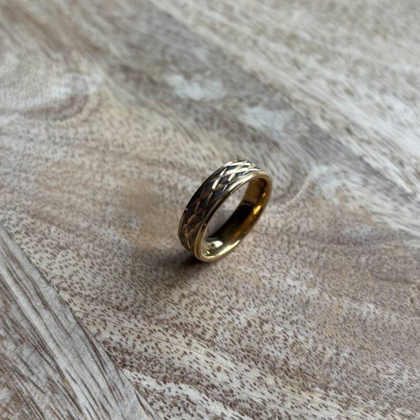 R042 - Stainless Steel ring