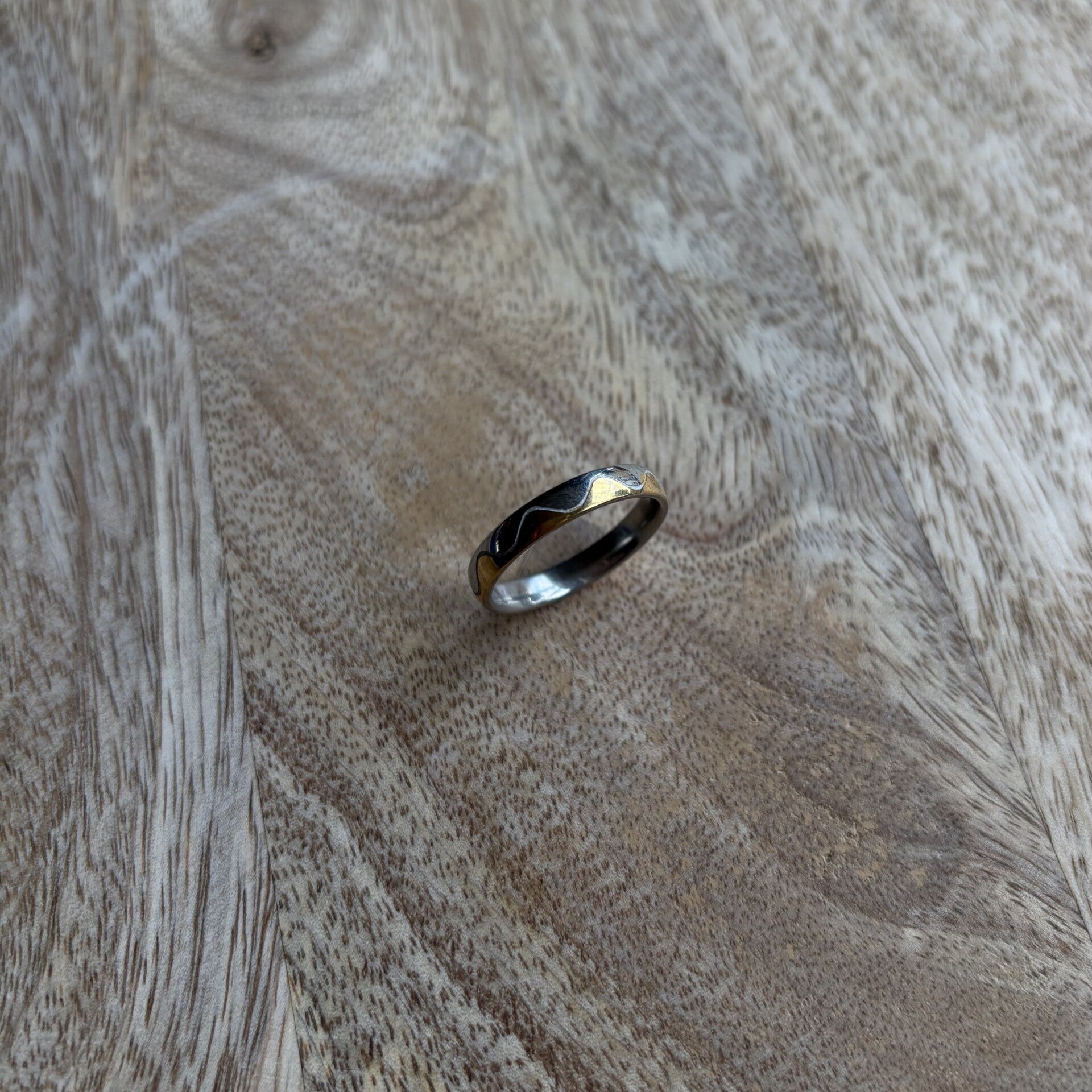 R051 - Stainless Steel ring