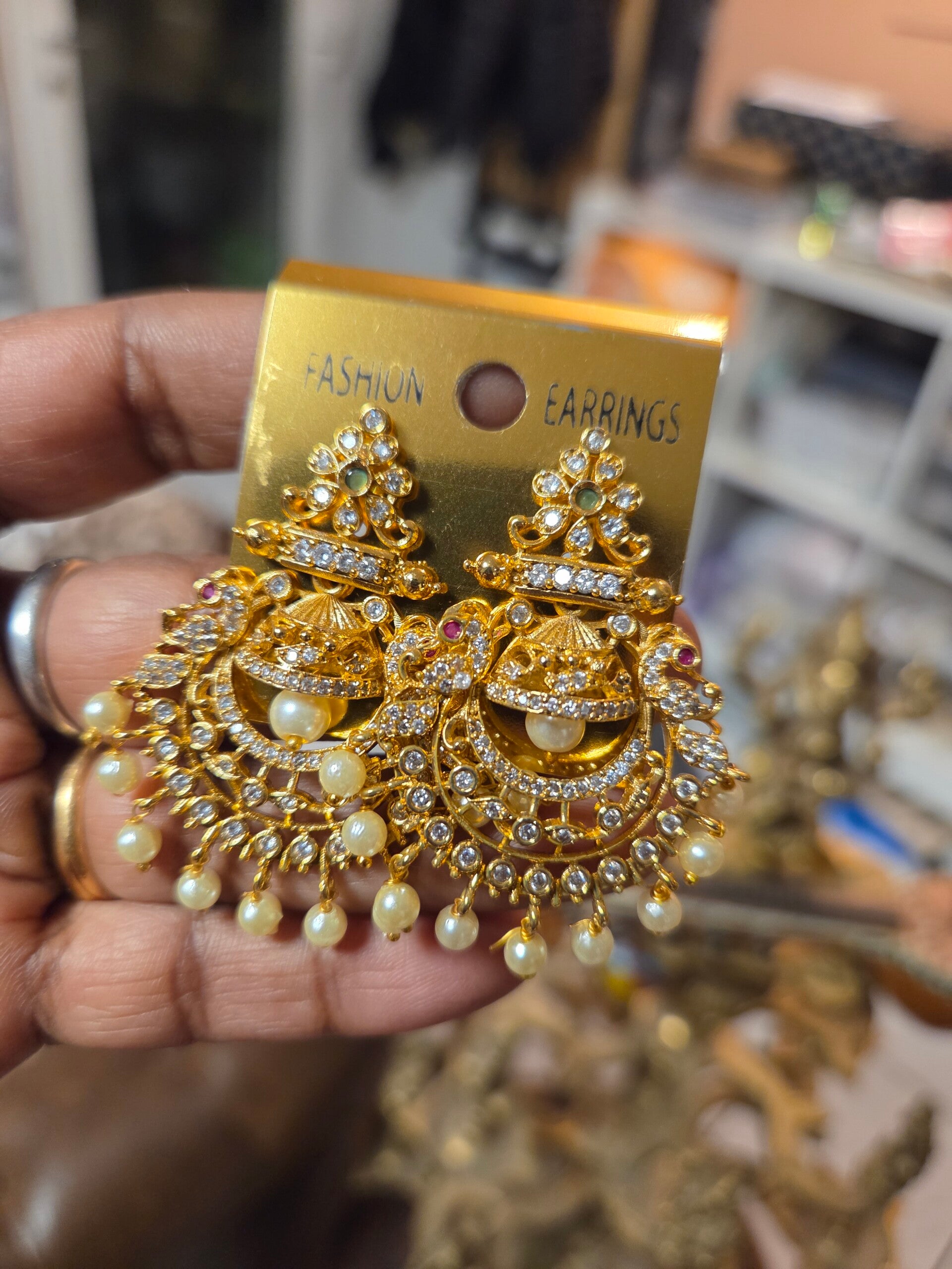 Premium earring
