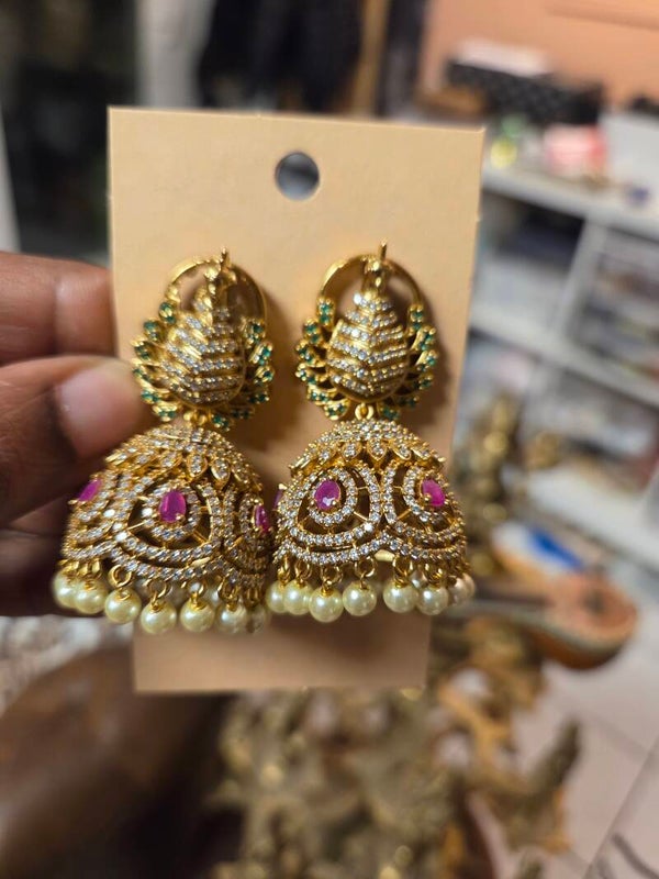 Peacock jumka