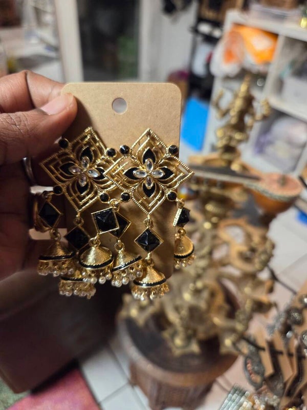 Earring