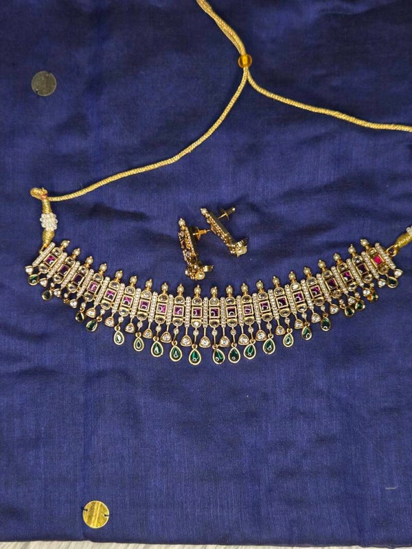 Bridal kemp chocker set
