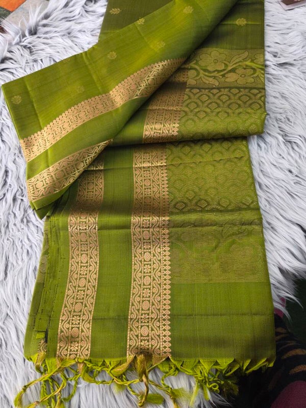 Pure silk saree leaf green