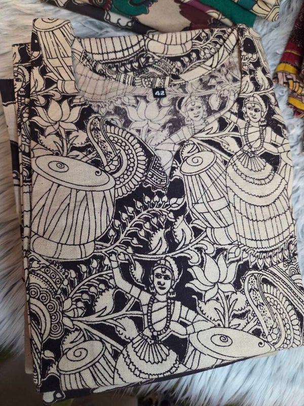 Kalamkari kurti