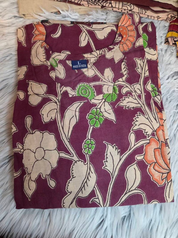 Kalamkari kurti