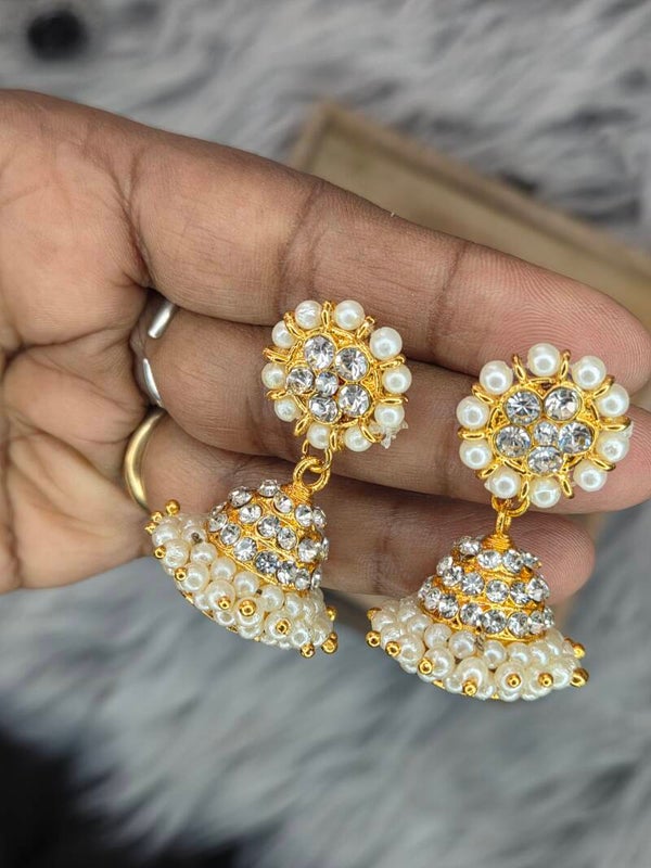 Kemp jumka with white stone