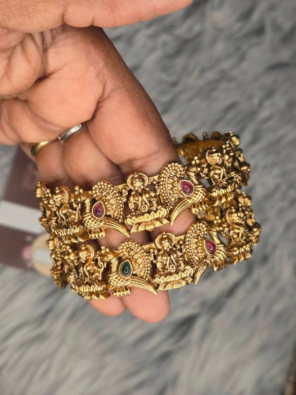 Temple bangle