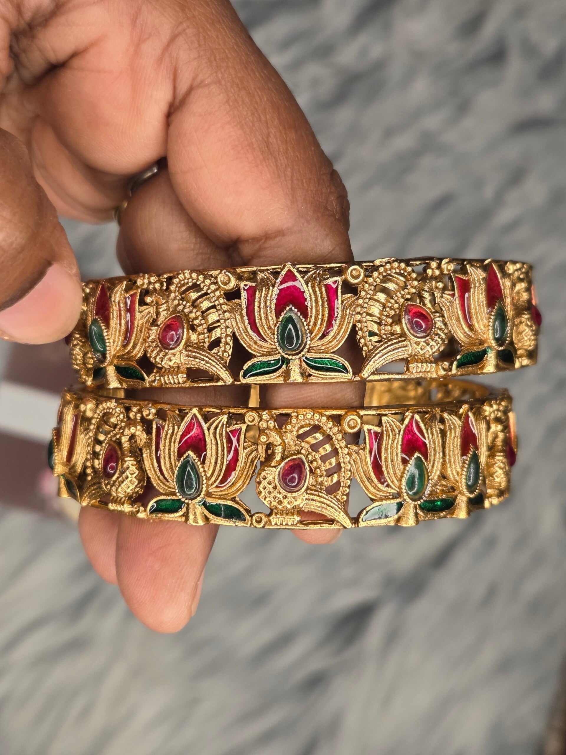 Temple bangle