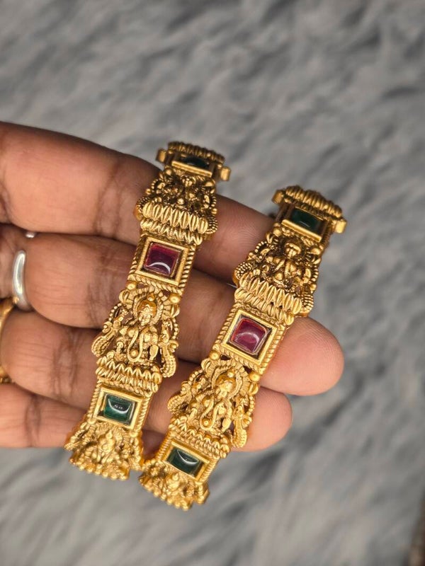 Temple bangle