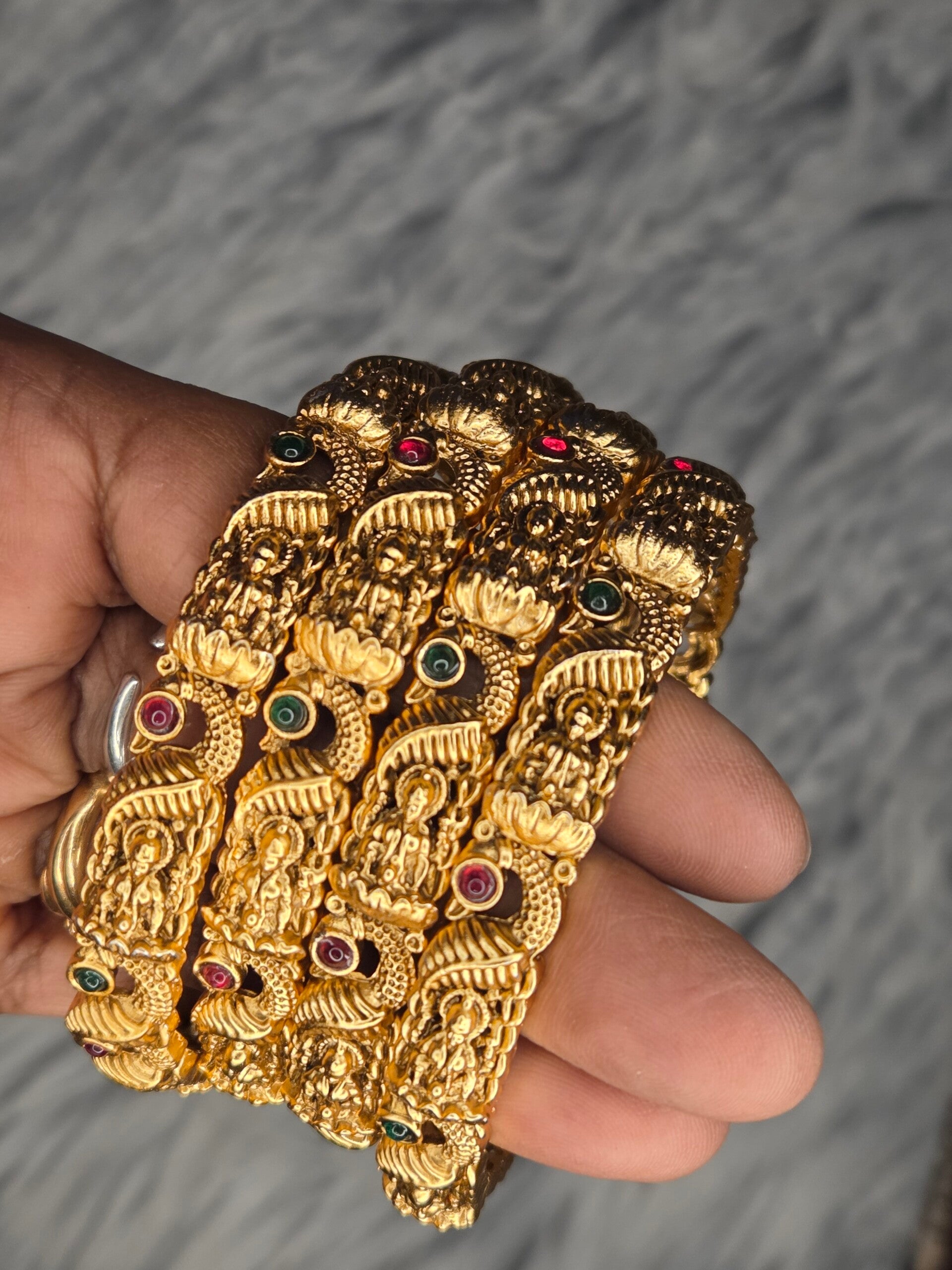 Temple bangle