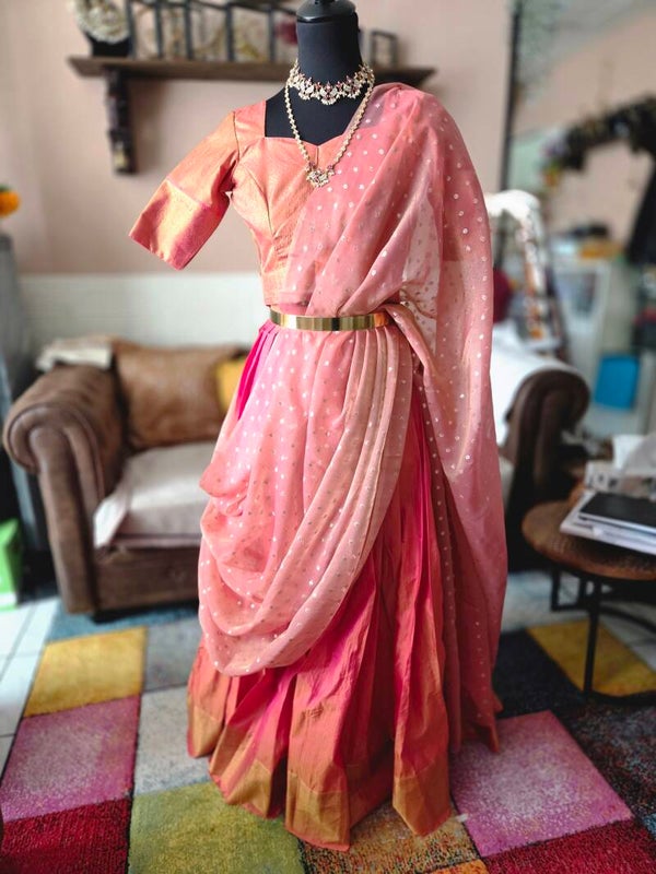 Halfsaree/lehenga