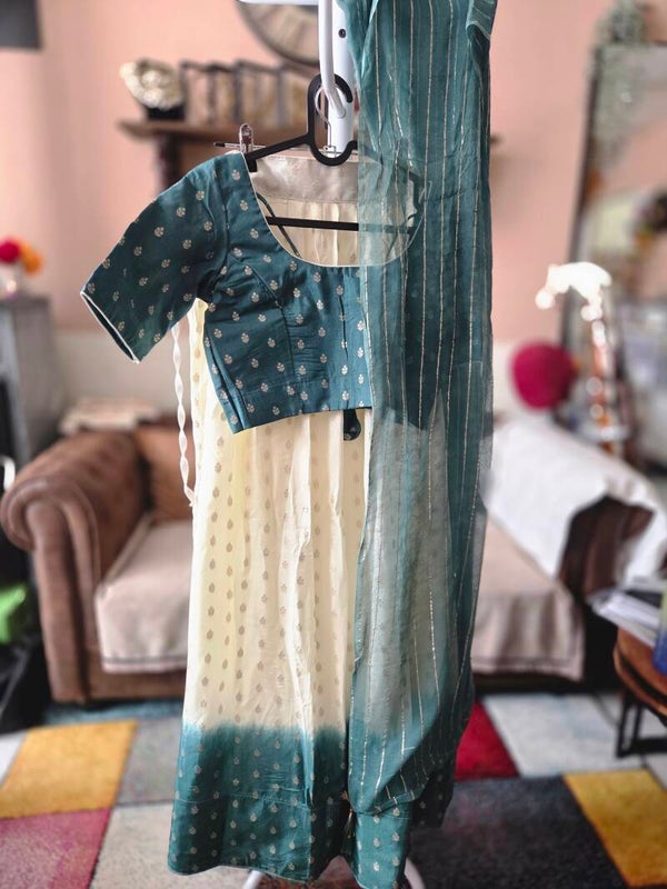 Halfsaree/lehenga