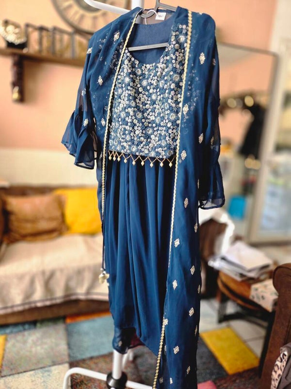 Palazzo suit