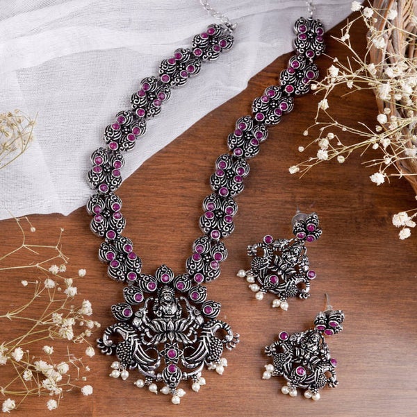 Saanvi Red Stone Temple Work Necklace Set