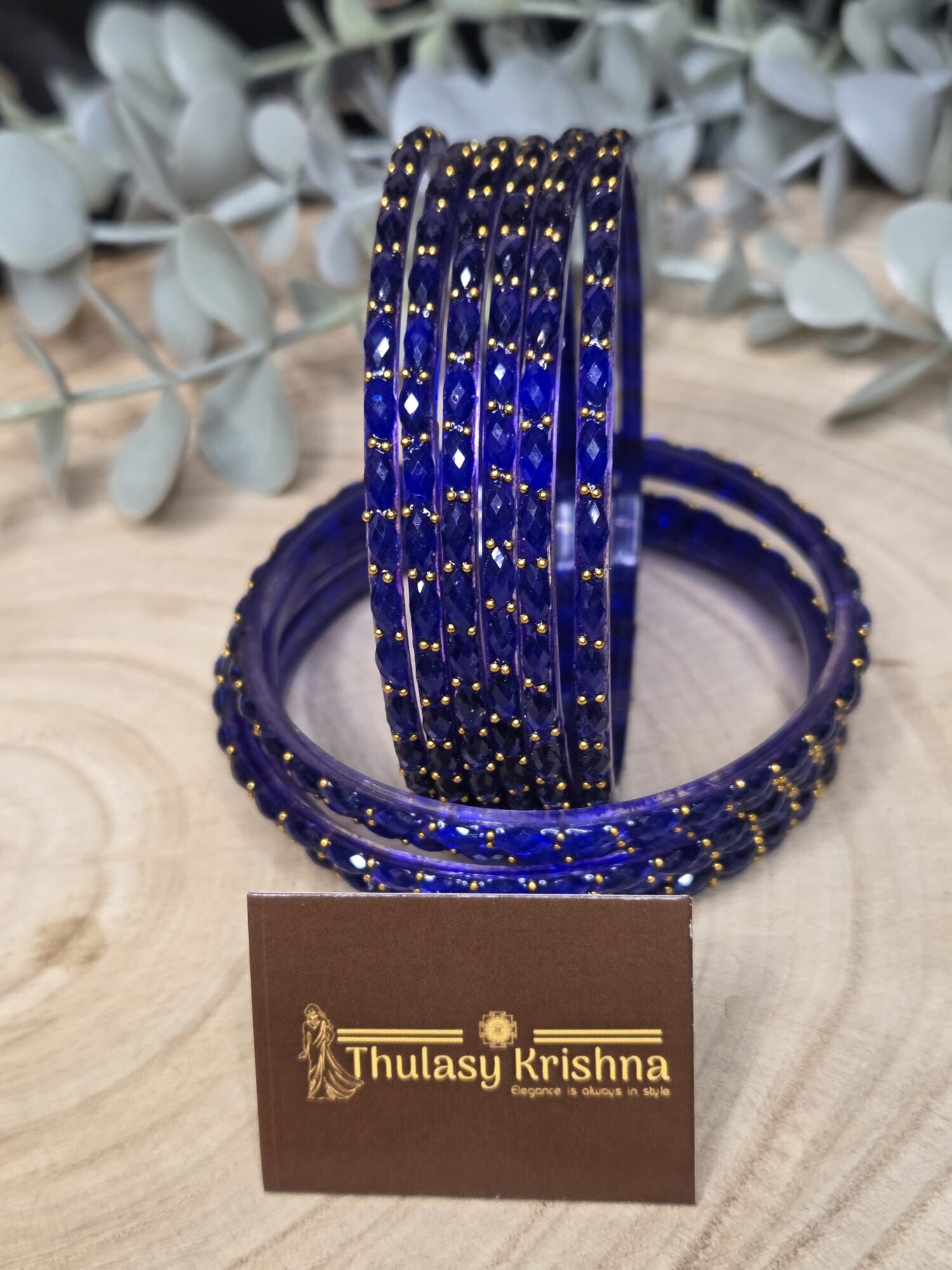 Raindrop glass bangles